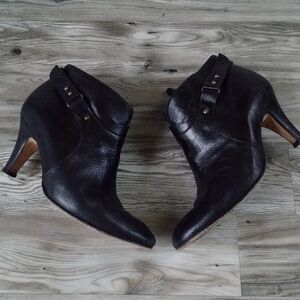 Anyi Lu Vanessa Black Leather Buckled Bootie Size 38